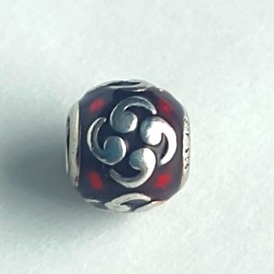 Pandora charm silver & red enamel